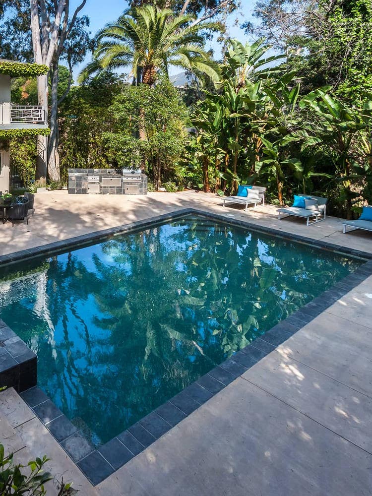 Jared Leto’s Hollywood Hills Home Has a Dreamy Backyard