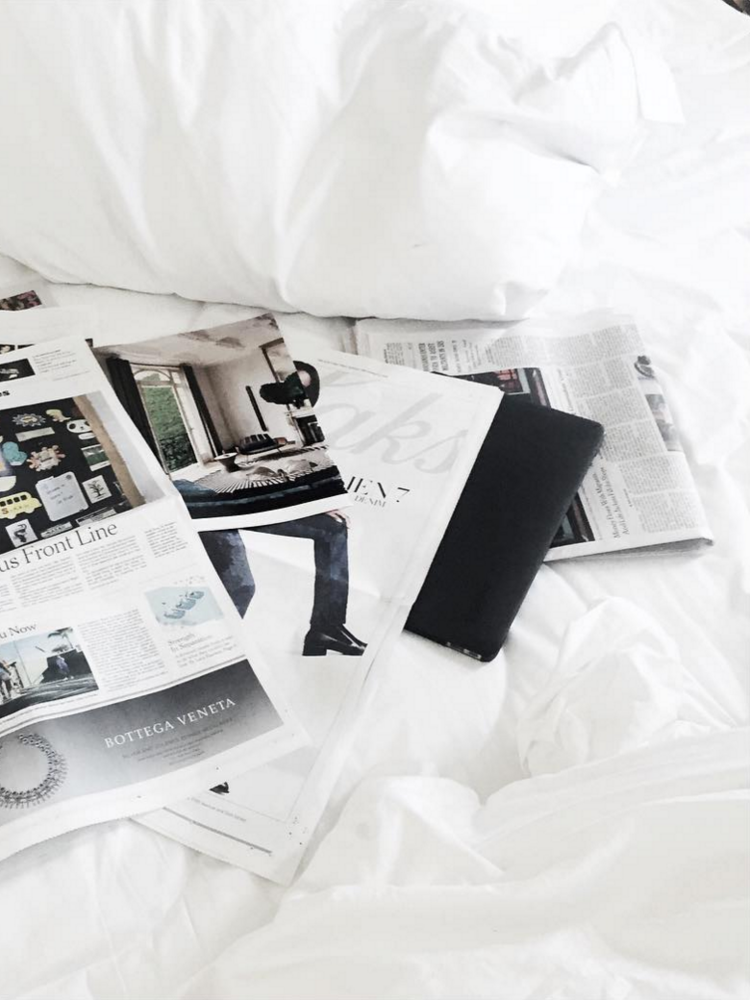 how to style your bed like a blogger