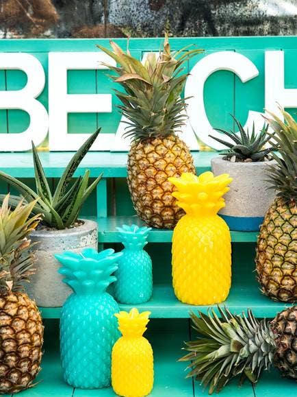 best-pineapple-home-decor-yellow-turquoise-pineapple-candles