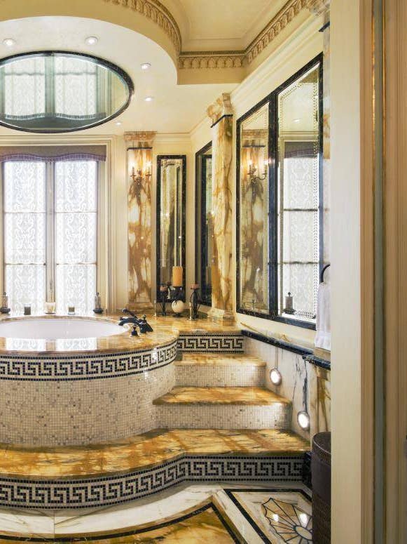 Rent Gianni Versace's Home In Manhattan Bathroom