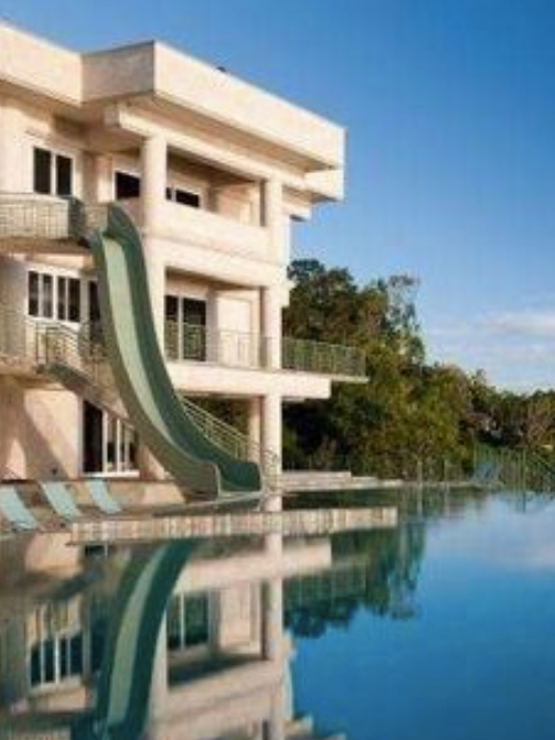 justin bieber hawaii infinity pool with water slide