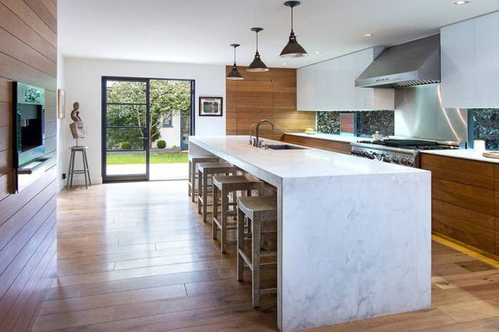 amber valletta kitchen with white marble counter