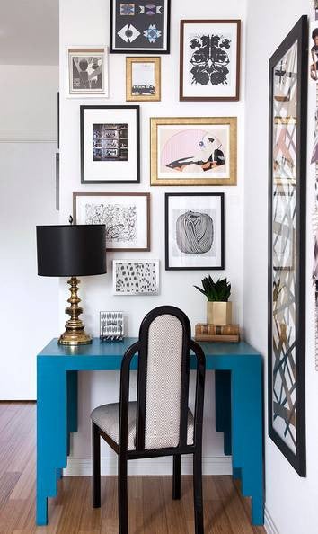 vintage shopping white room with blue desk