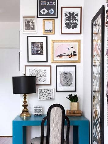 vintage shopping white room with blue desk