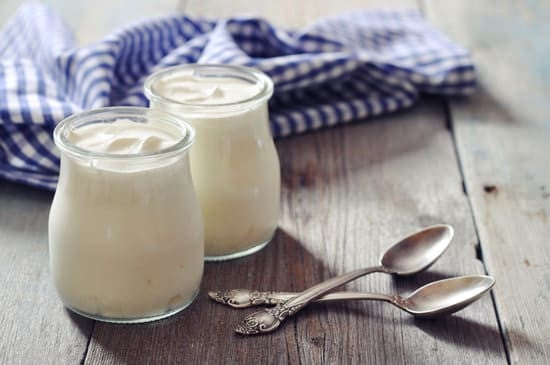 10 “Healthy” Foods That Are Actually Bad for You: Yogurt