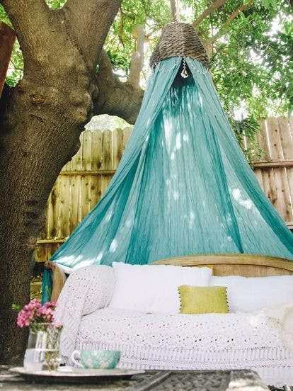 the easiest diy canopy we’ve ever seen
