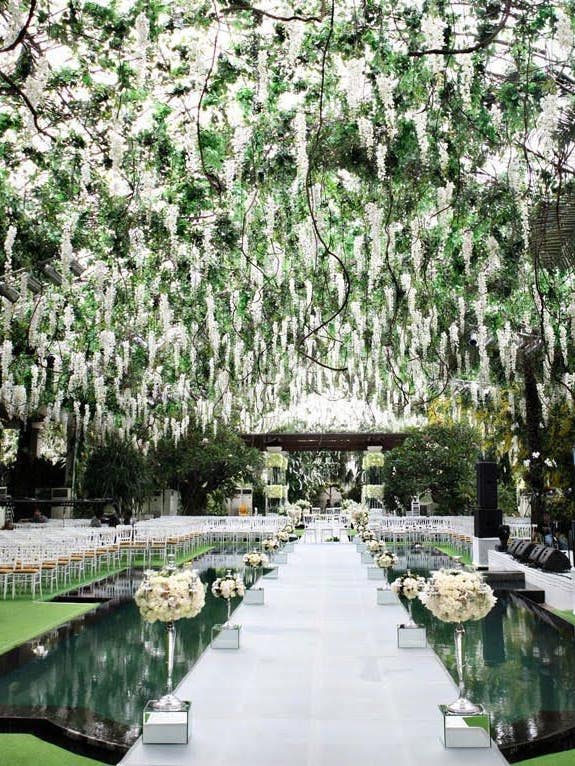wedding decor that’s over-the-top (in a good way)