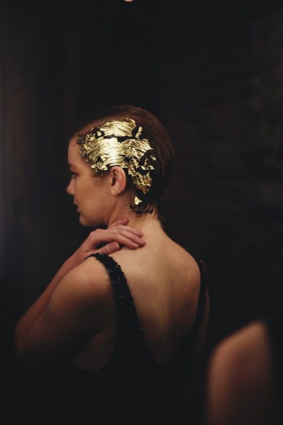 would you wear gold foil in your hair on nye?
