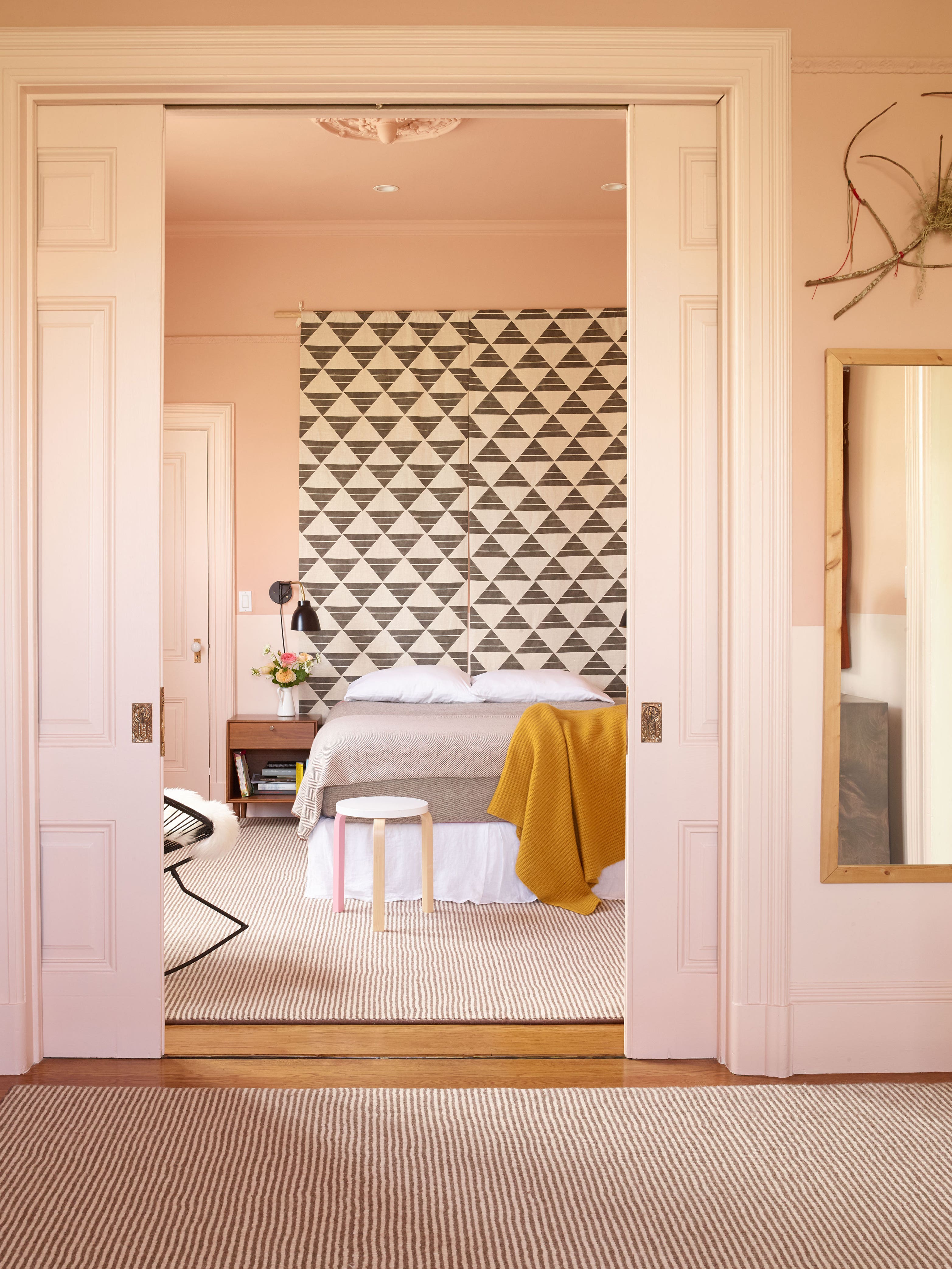 Design Lessons Learned From a Perfectly Pink Apartment