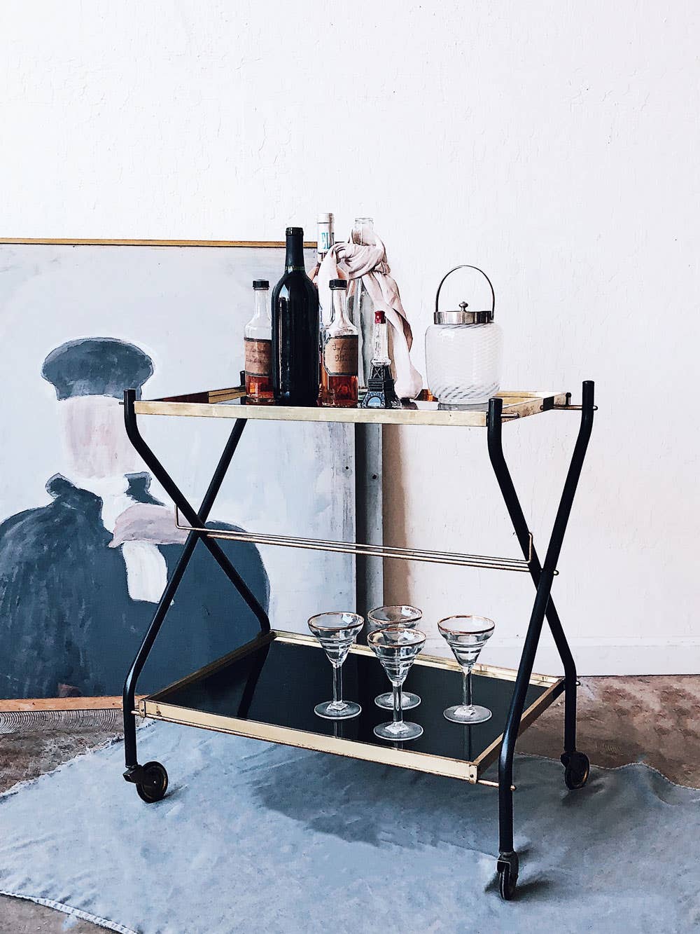 How to Shop Vintage Furniture the French Girl Way