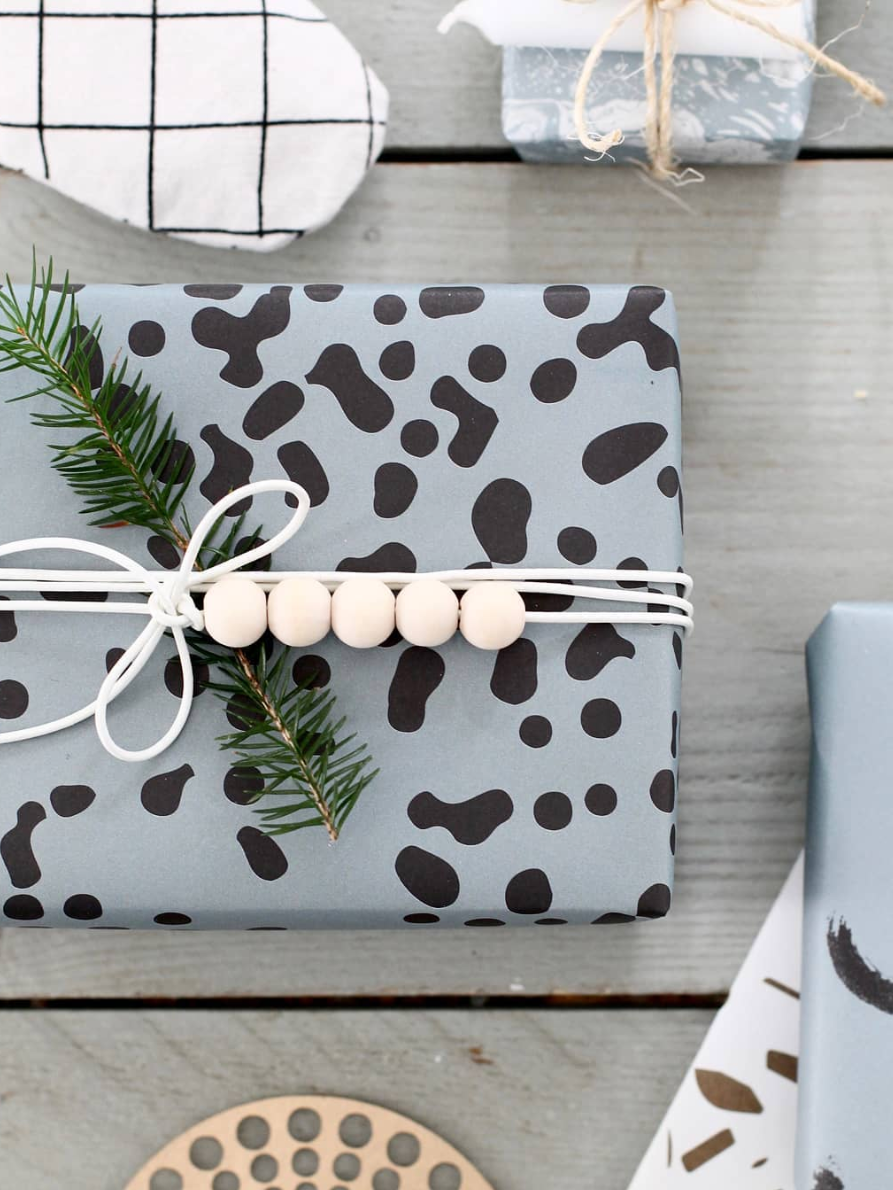 How to Make Your Presents Look Professionally Wrapped (All by Yourself)
