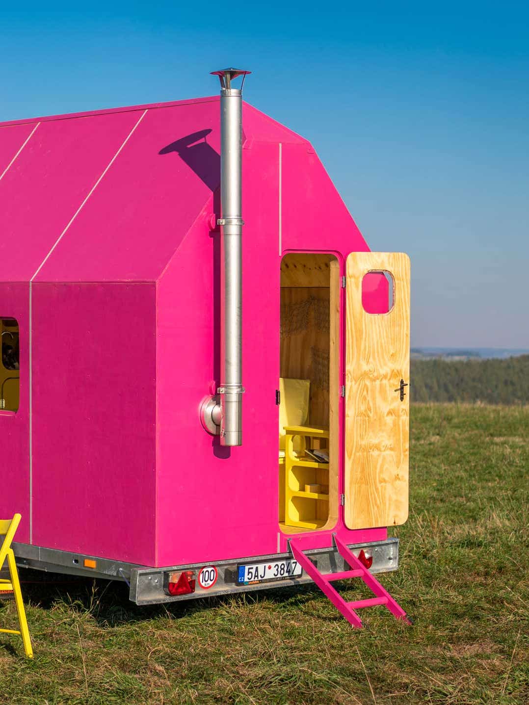 This 70-Square-Foot Tiny House Only Costs $10,000
