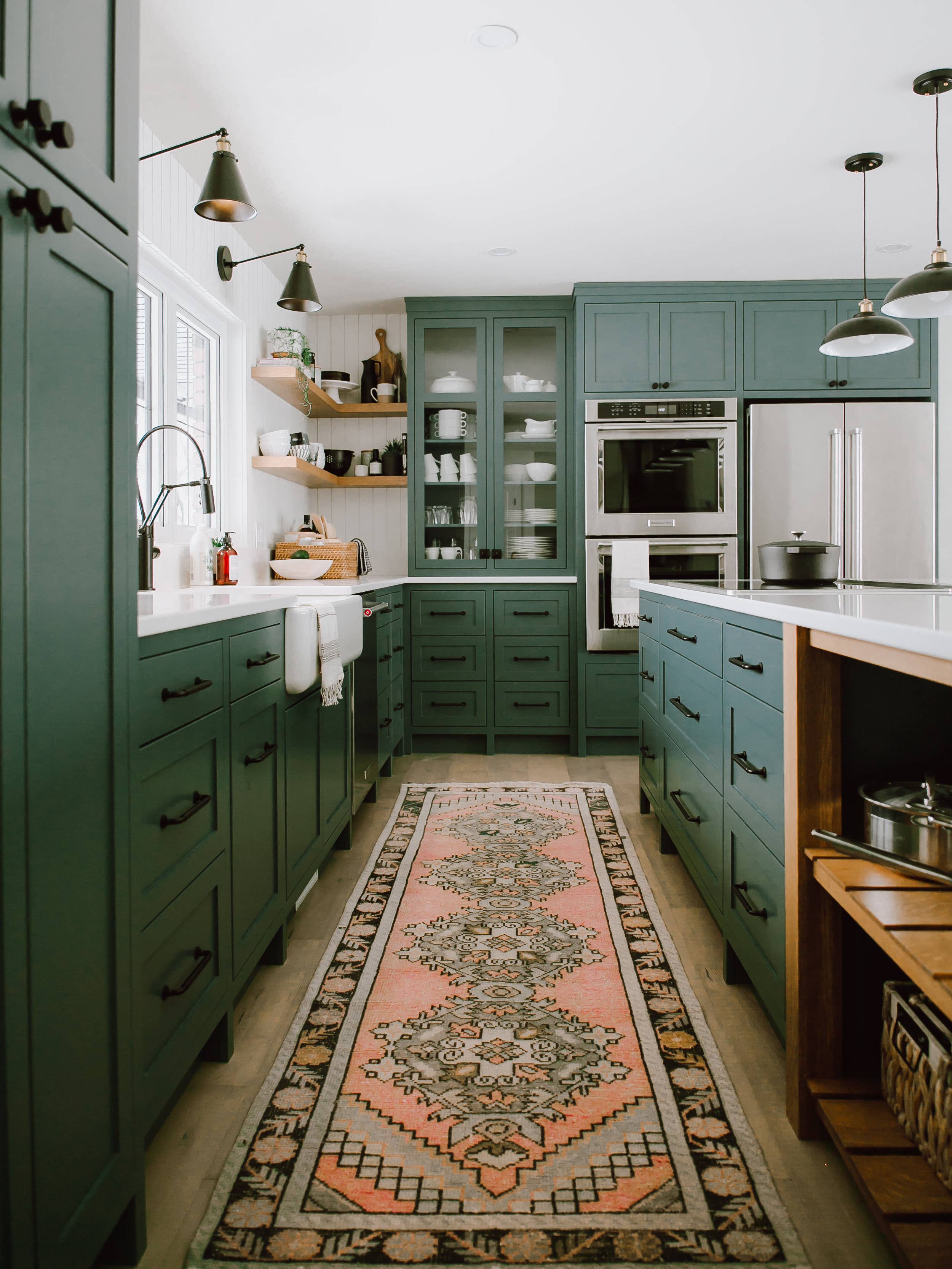 Forget About All-White: 13 Kitchen Colors You Should Definitely Try Instead