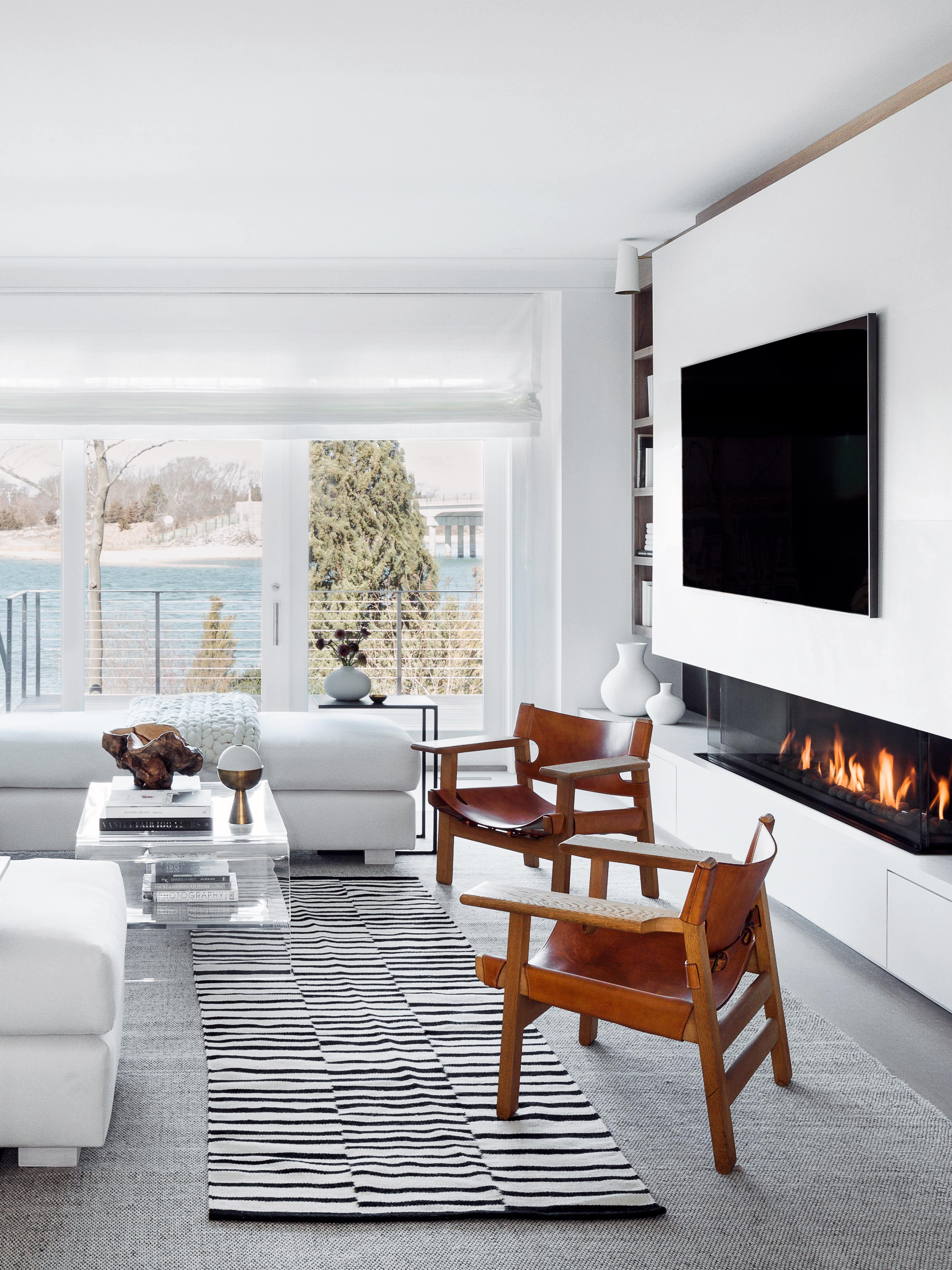 Beachy Minimalism Takes Center Stage in This Breezy Sag Harbor Home