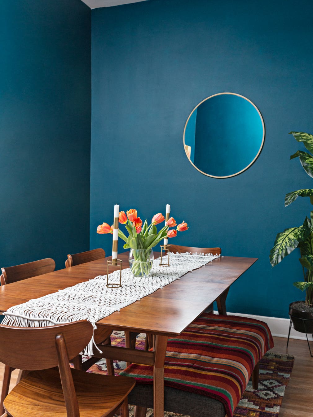 The Best Blue Paint Colors, According to Leanne Ford, Emily Henderson, and More