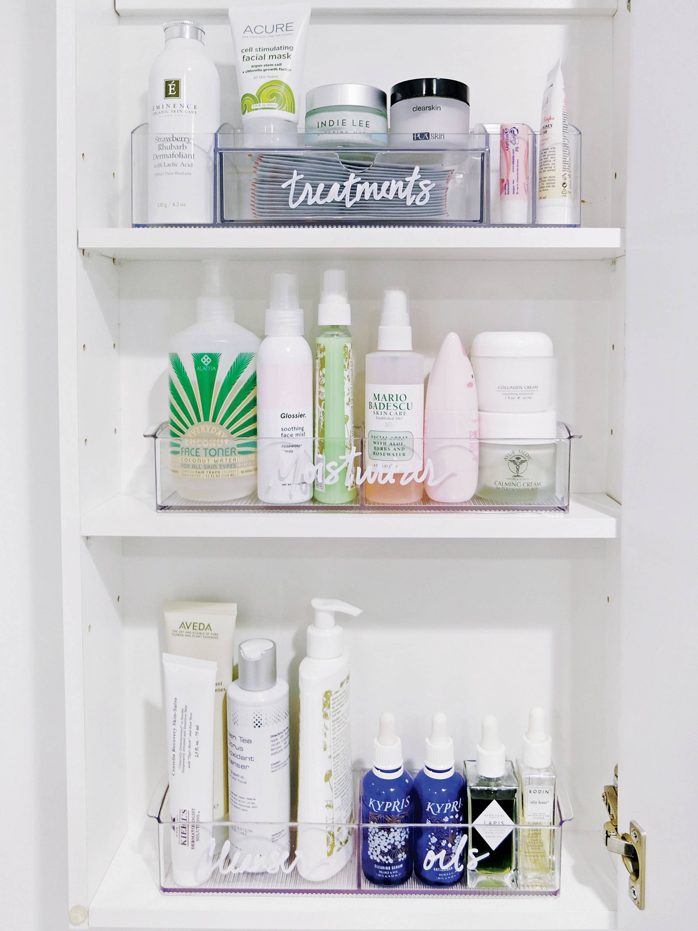 5 Bathroom Organizing Ideas to Test Out ASAP