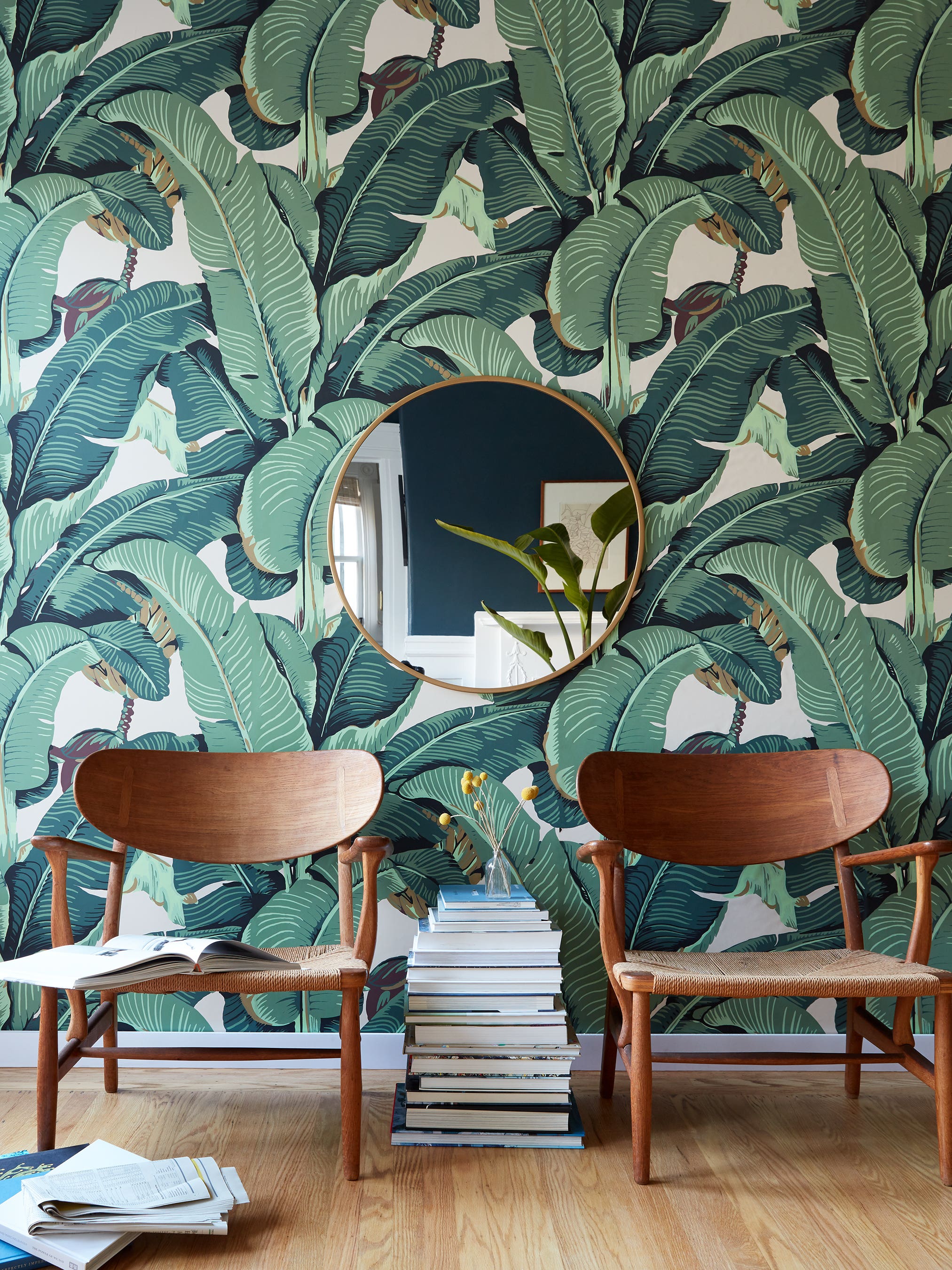 Everyone From Betty White to Nate Berkus Loves This Wallpaper, and You Will Too