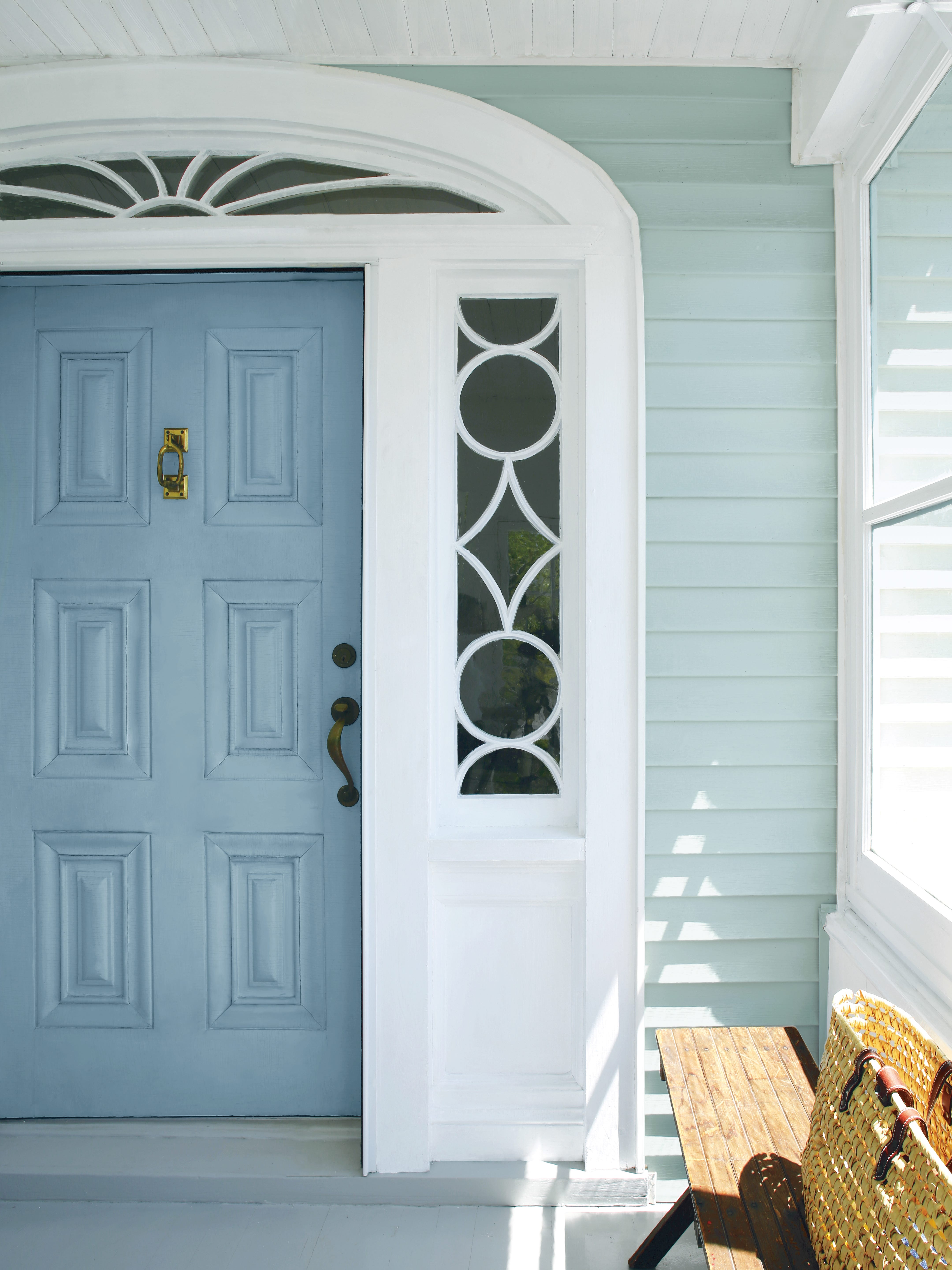 10 Exterior Paint Colors That Will Refresh Your House for Spring