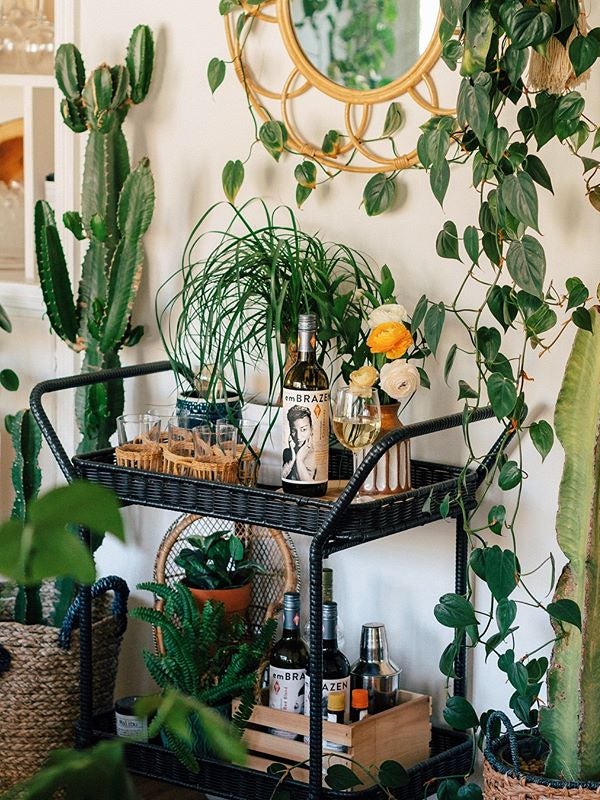 7 #SoDomino Greenery-Filled Spaces That Make Us Want to Be Plant Parents