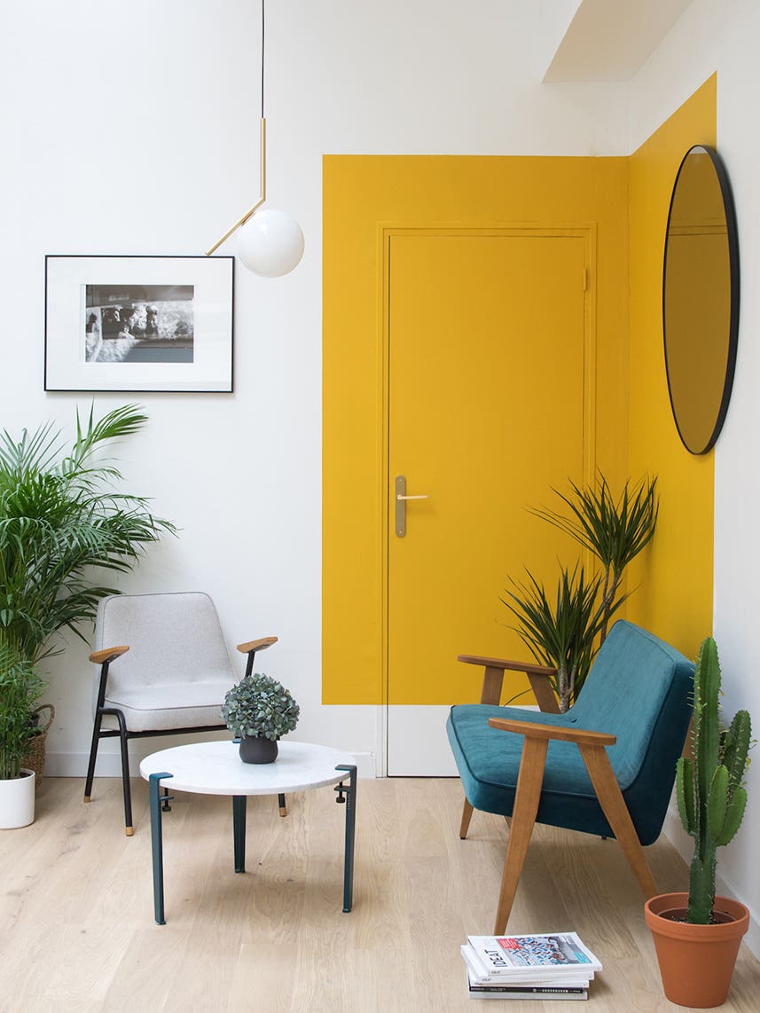 Two Hues Is Better Than One: The Case for Color-Blocking Your Walls