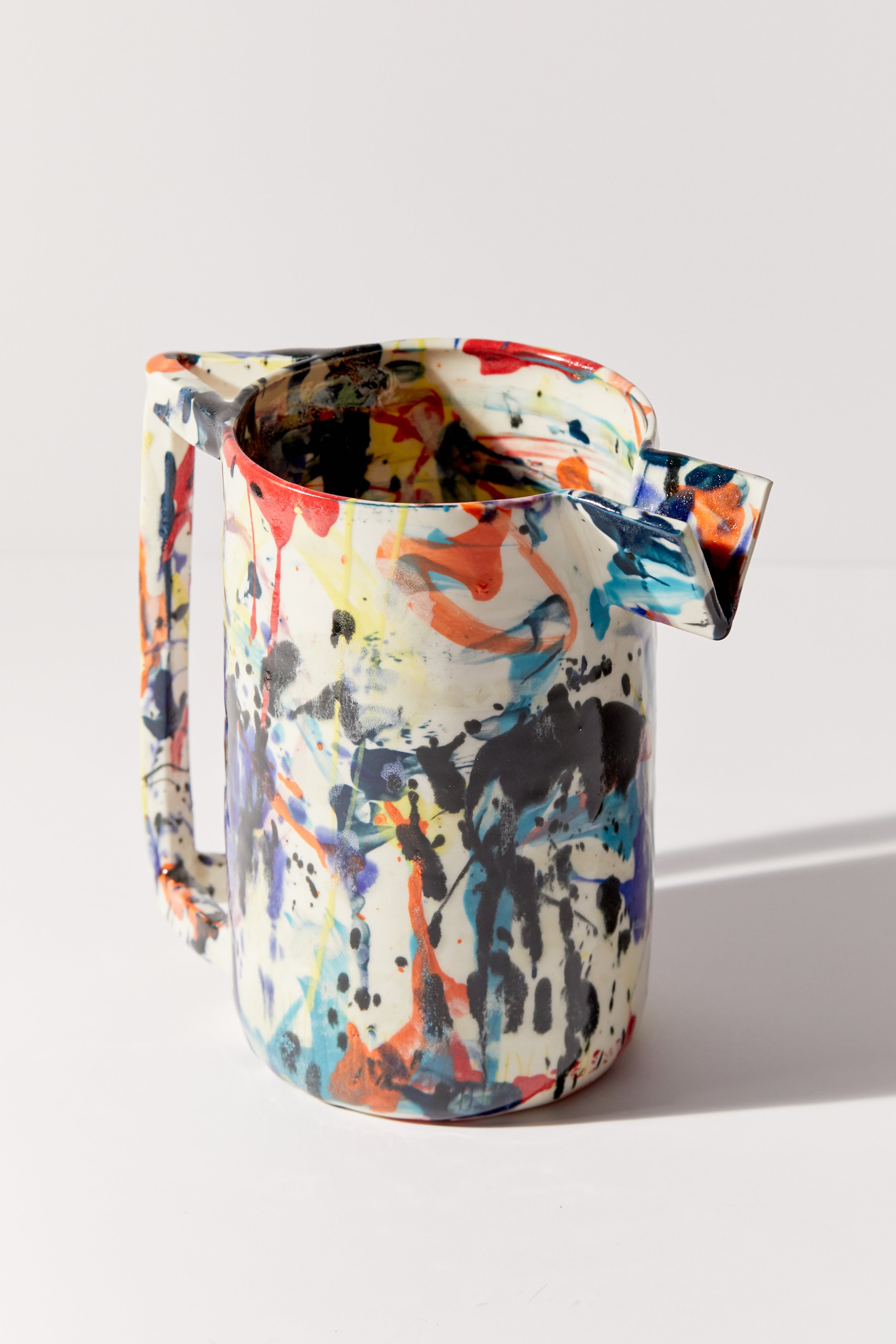 These Urban Outfitters Vases Sold Out in 2 Days Last YearâNow Theyâre Back