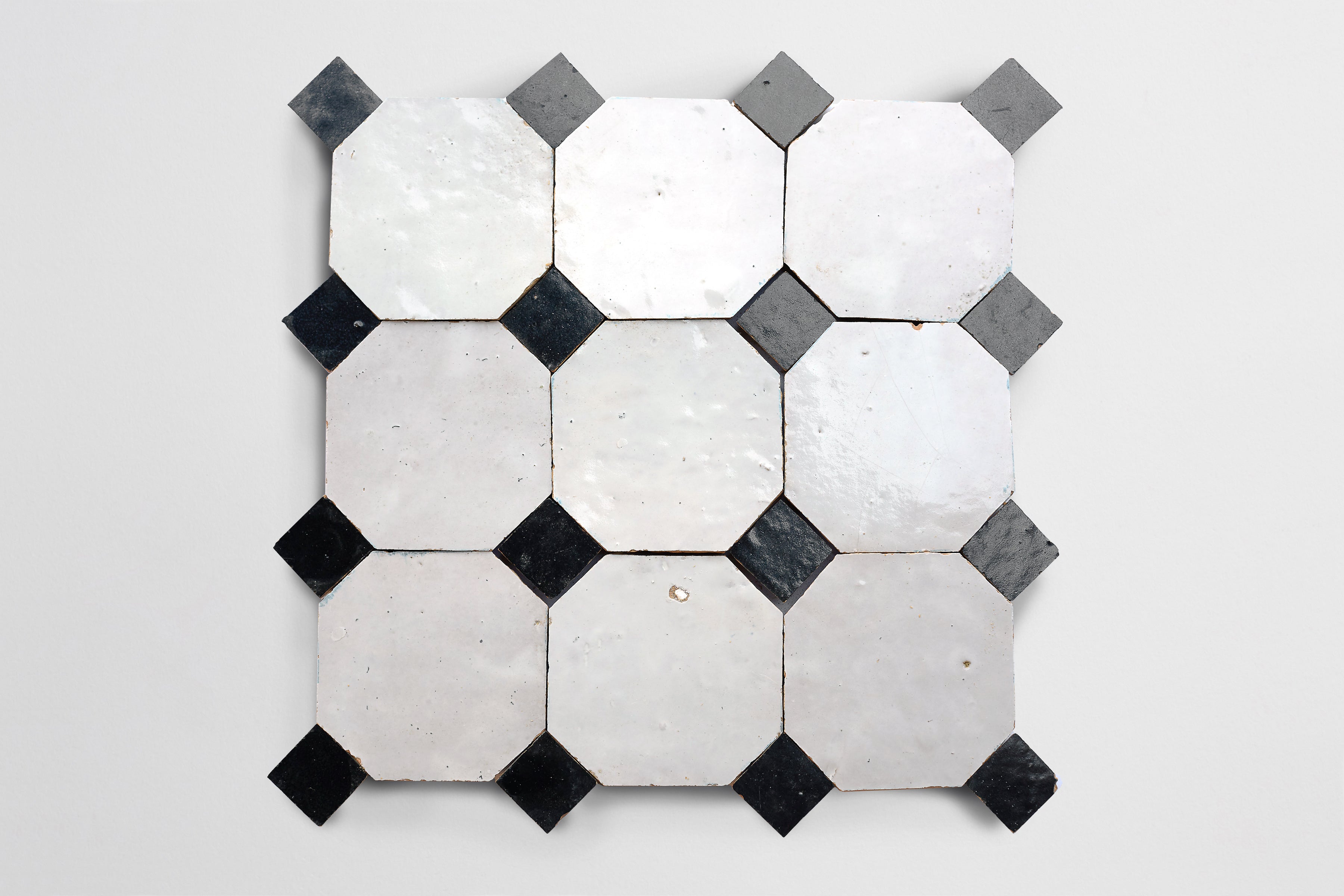 Wow, This New 4-Piece Tile Collection Can Be Arranged 16 Different Ways
