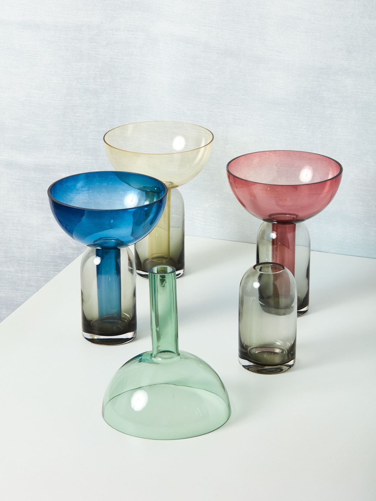 The Best 2-in-1 Decor Is Shaped Like an Hourglass