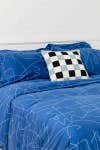 Blue bedding set with white wire print line design