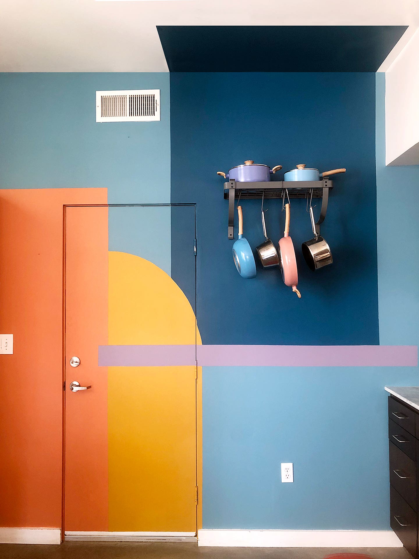 You Don’t Need to Be an Artist to DIY This Color-Blocked Mural