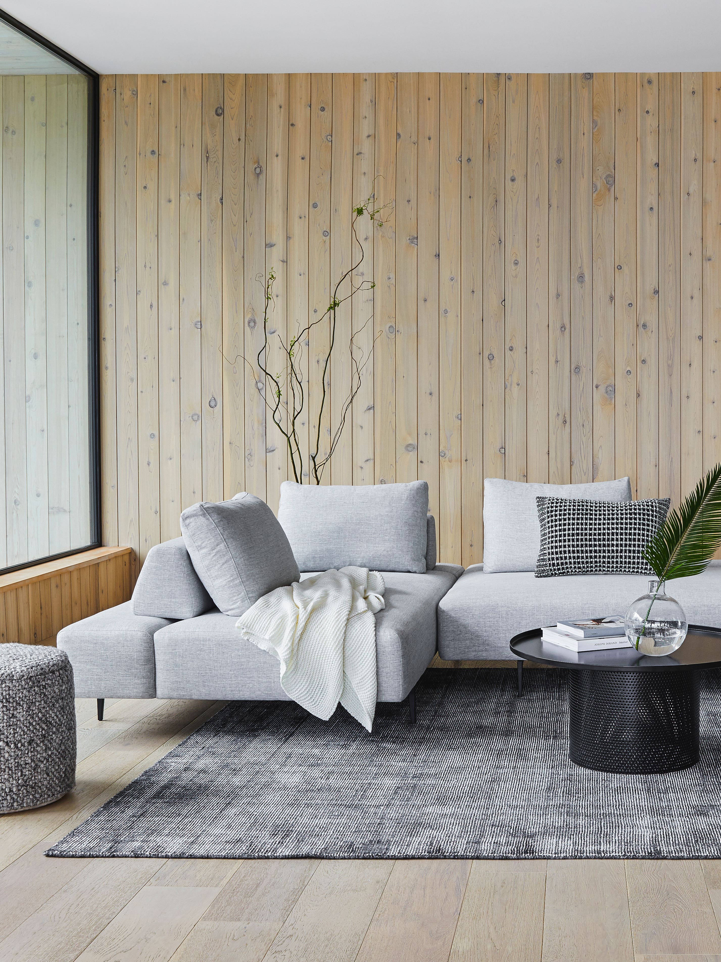 mid-century-modern-living-room