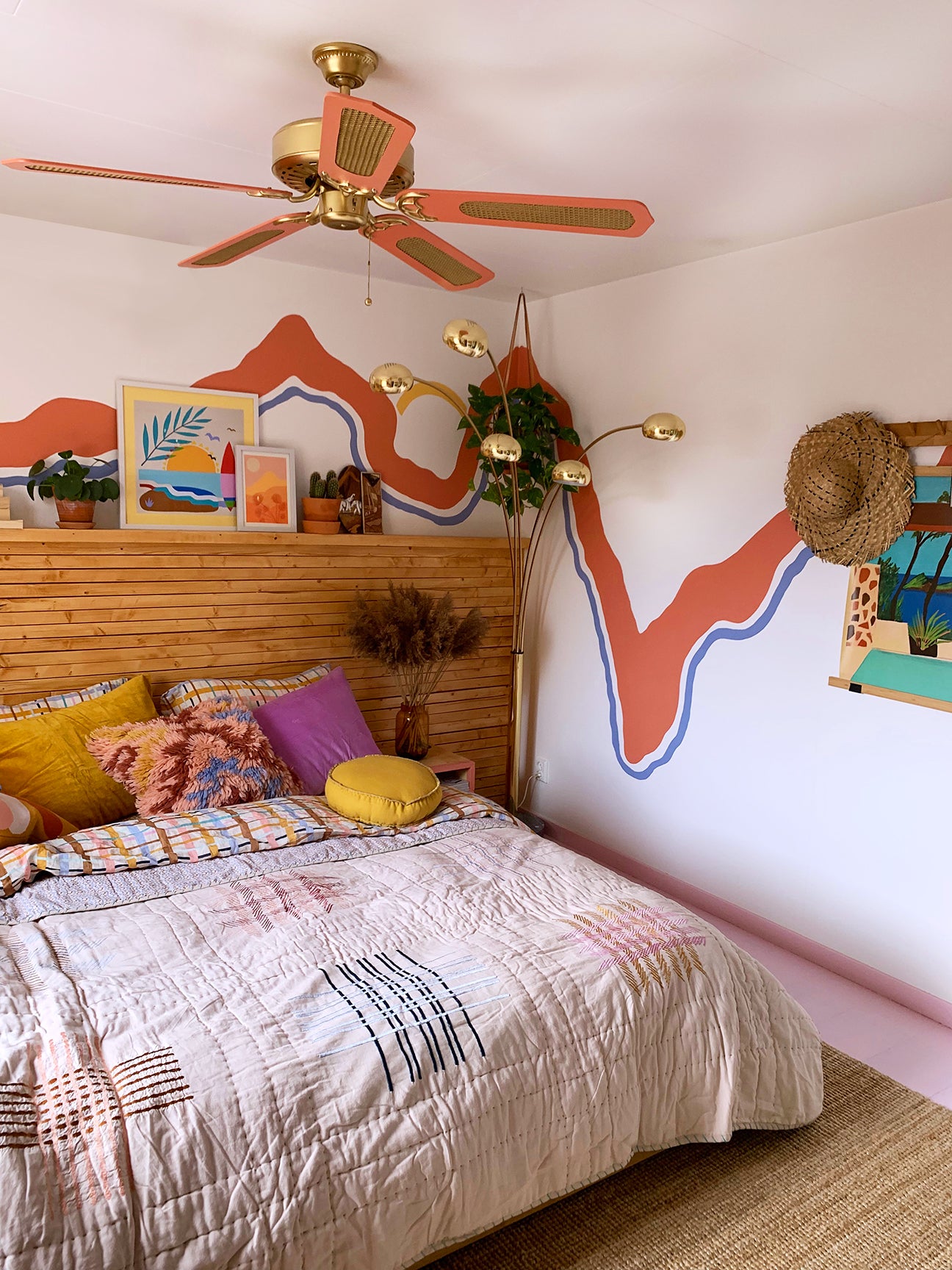 pink-ceiling-fan-colorful-bedroom