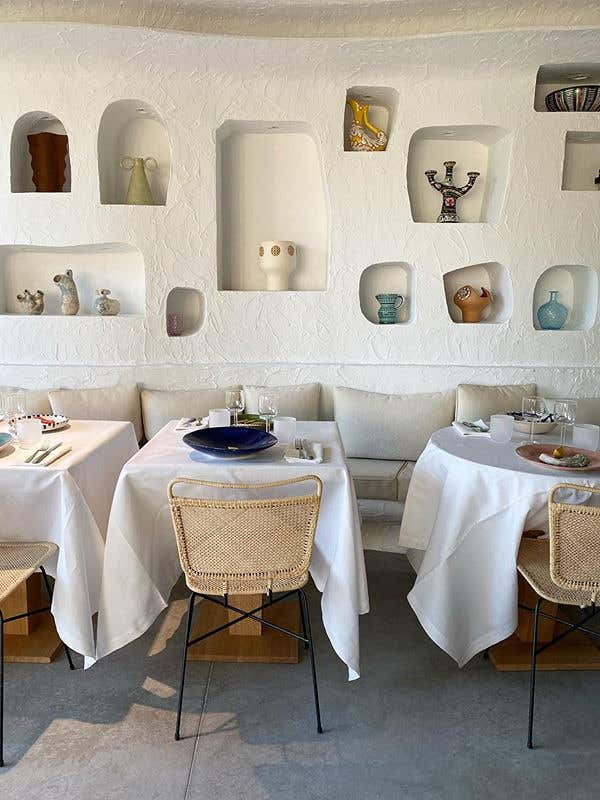 mediterranean-style-restaurant