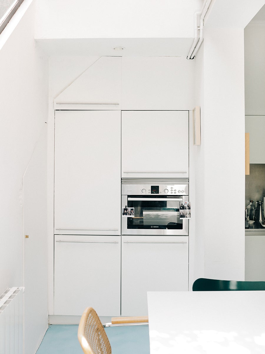 tiny white kitchen cabinets