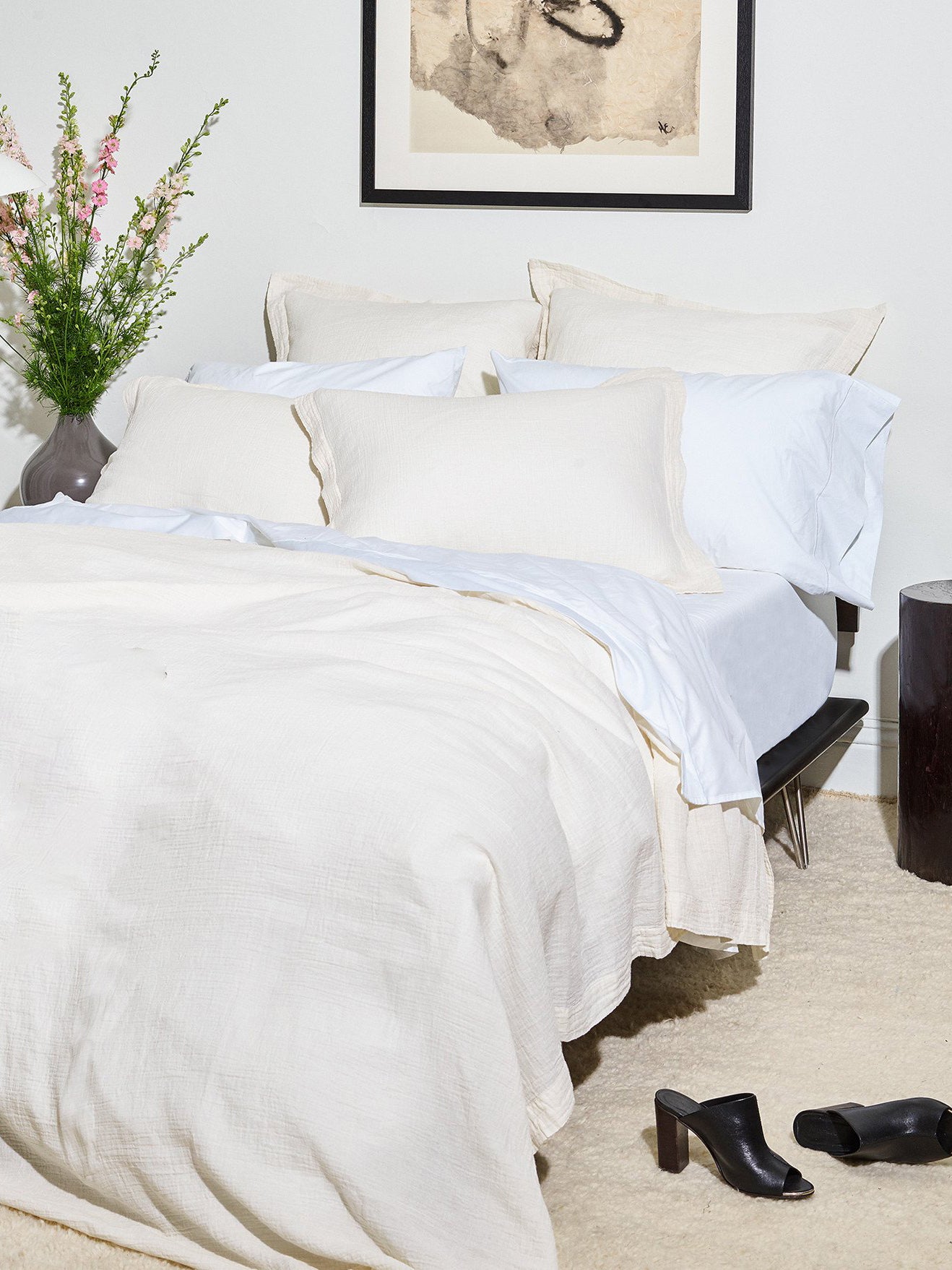 Off-white bedding by Snowe