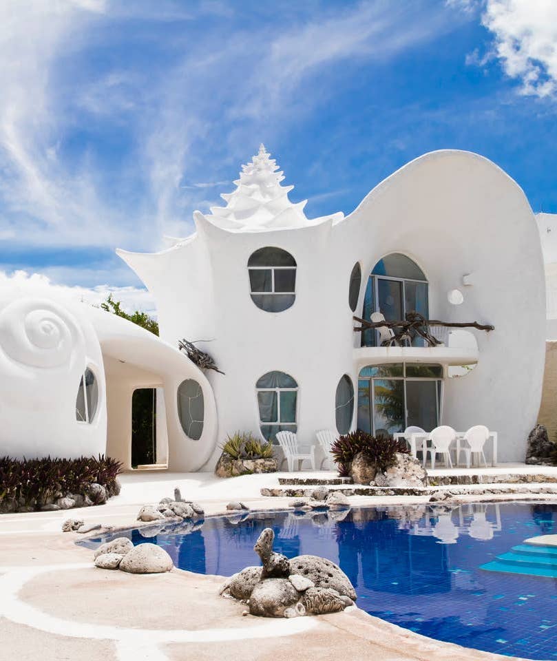 Shell-shaped home