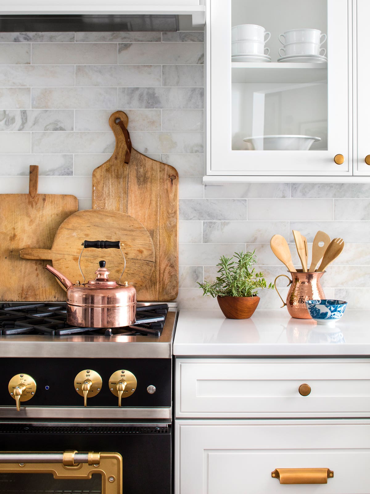 6 Kitchen Cabinet Options That Stack a Lot of Style