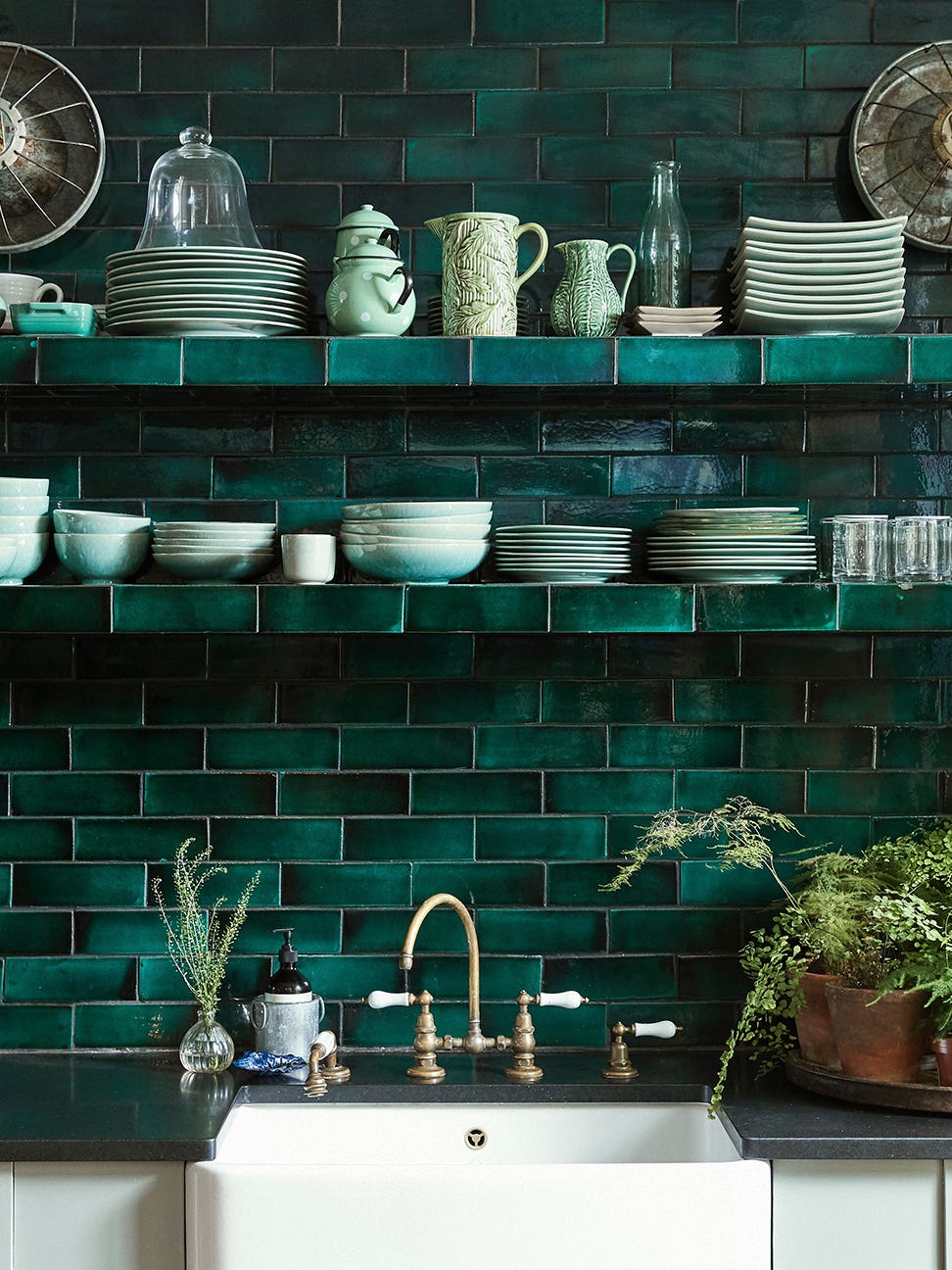 This Emerald-Tile Kitchen Renovation Was 17 Years in the Making