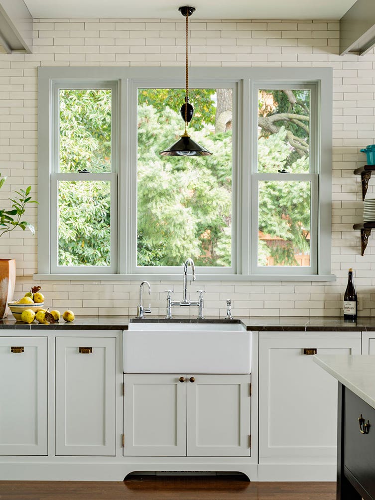 11 Light Gray Kitchen Cabinets That Don’t Fade Into the Background