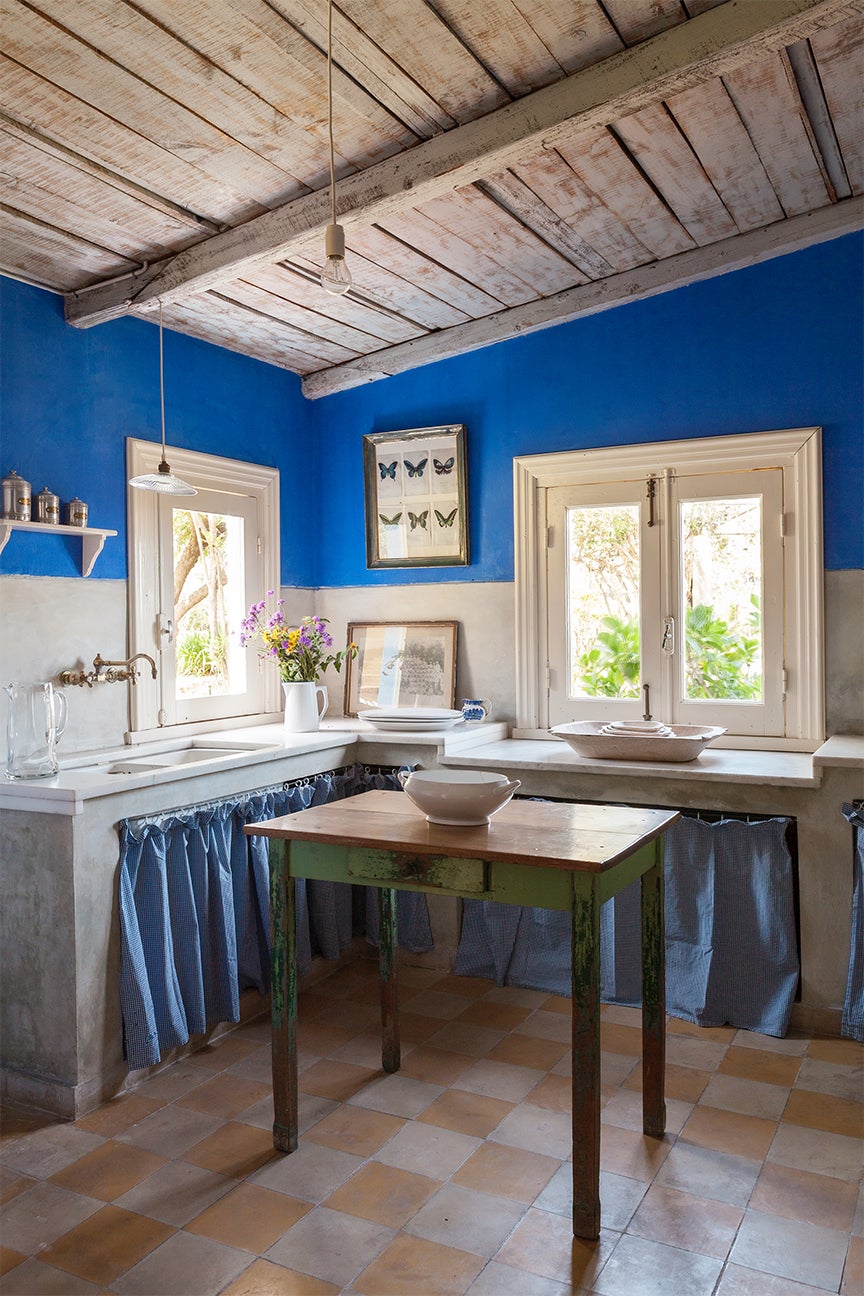royal blue kitchen