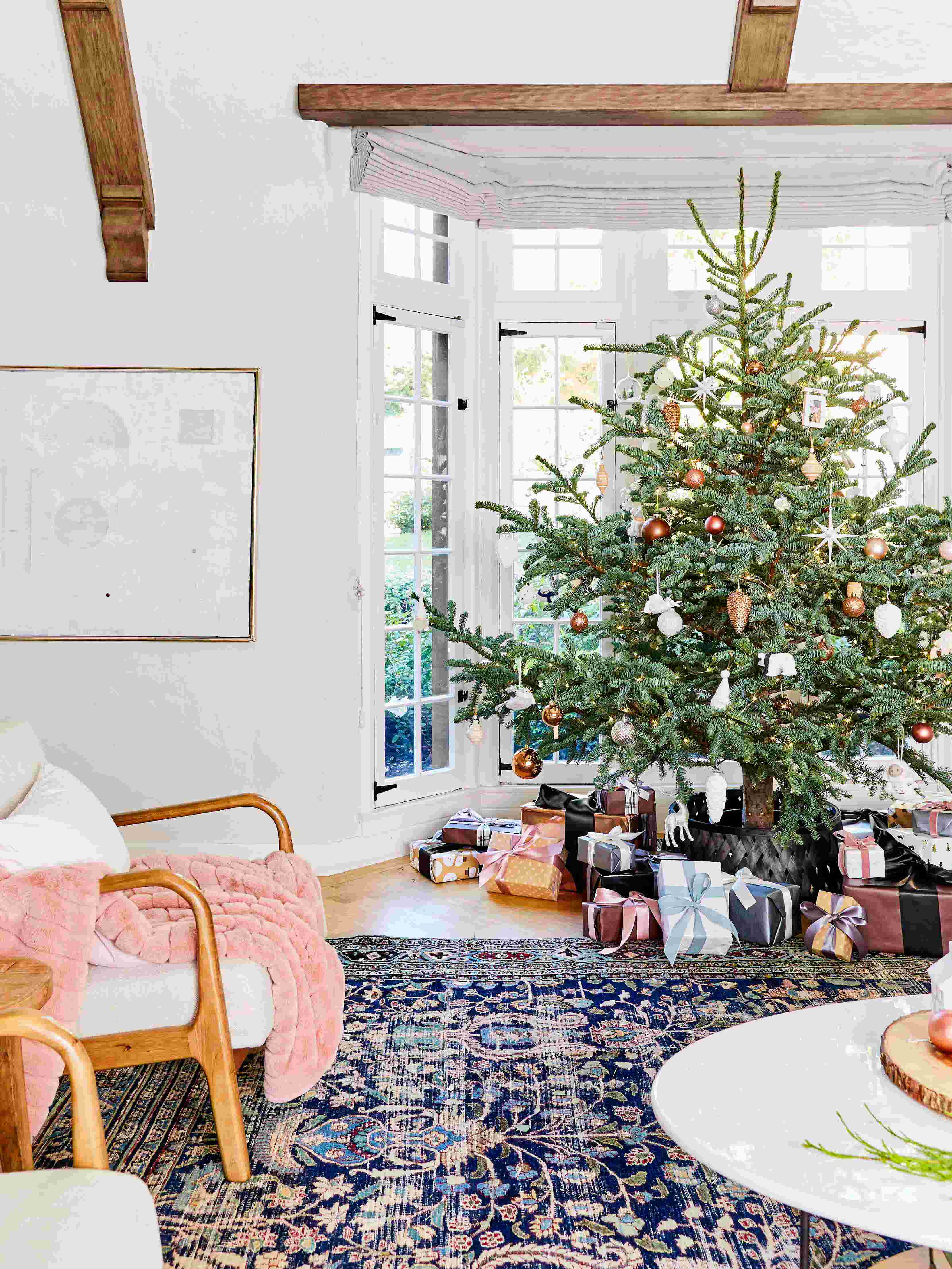 This Holiday, There’s a Clear Winner in the Fresh vs. Artificial Tree Debate