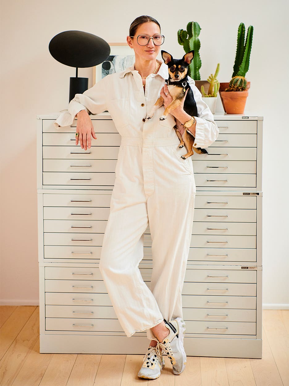 Jenna Lyons and dog in her office