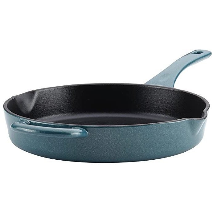 We Found a $30 Dupe for Reese Witherspoon’s Go-To Skillet