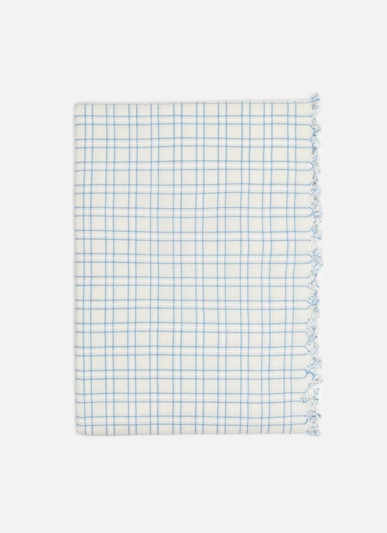 This Just In: The Kardashians’ Go-To Napkins Are on Mega-Sale