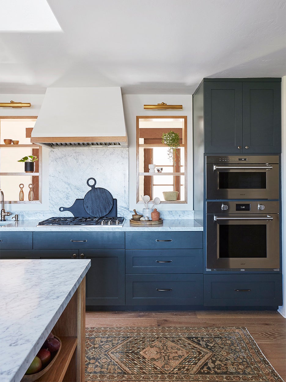 blue farmhouse kitchen