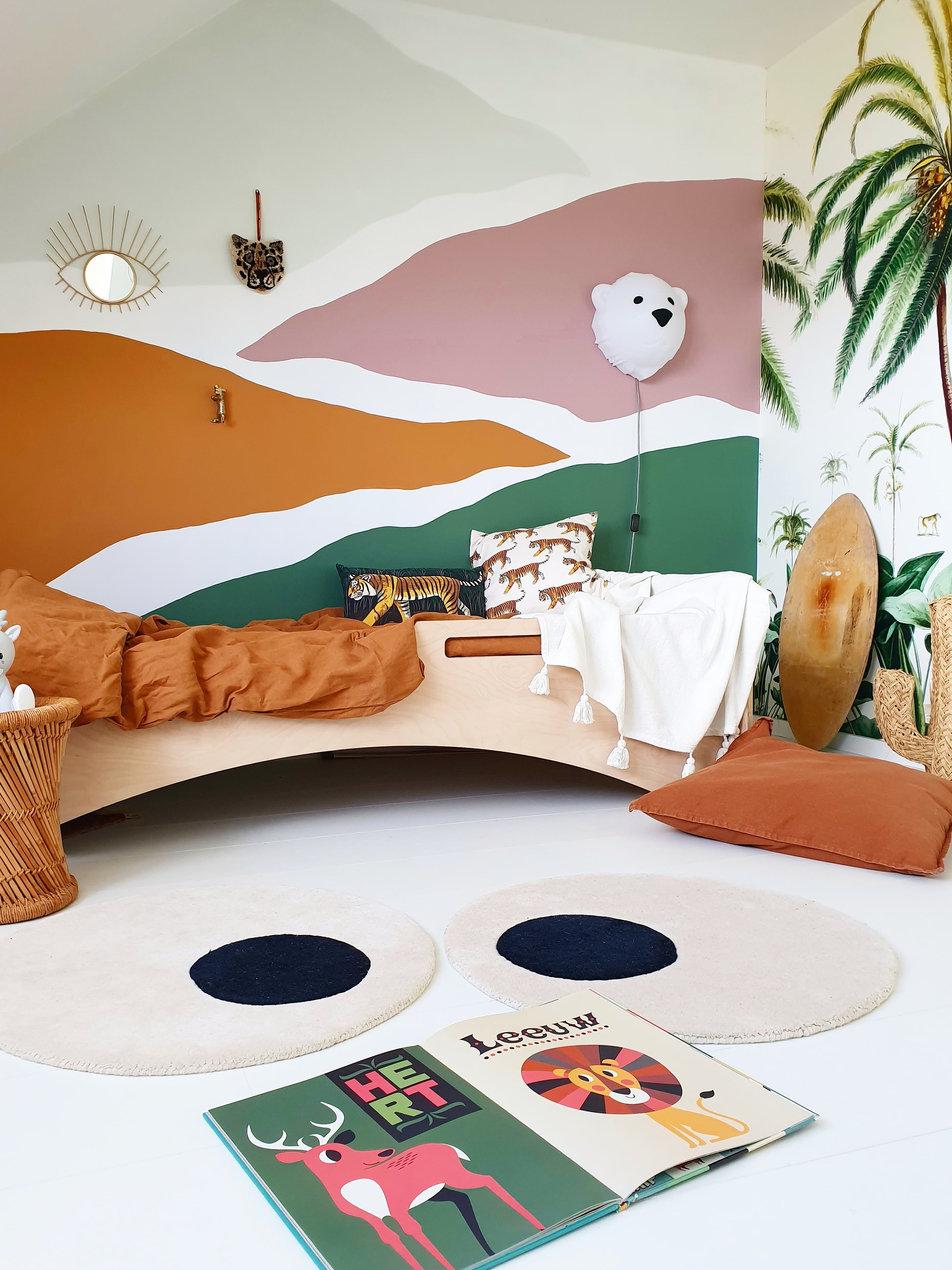 Terracotta rooms - kids bedroom with multi-colorerd paint blocks