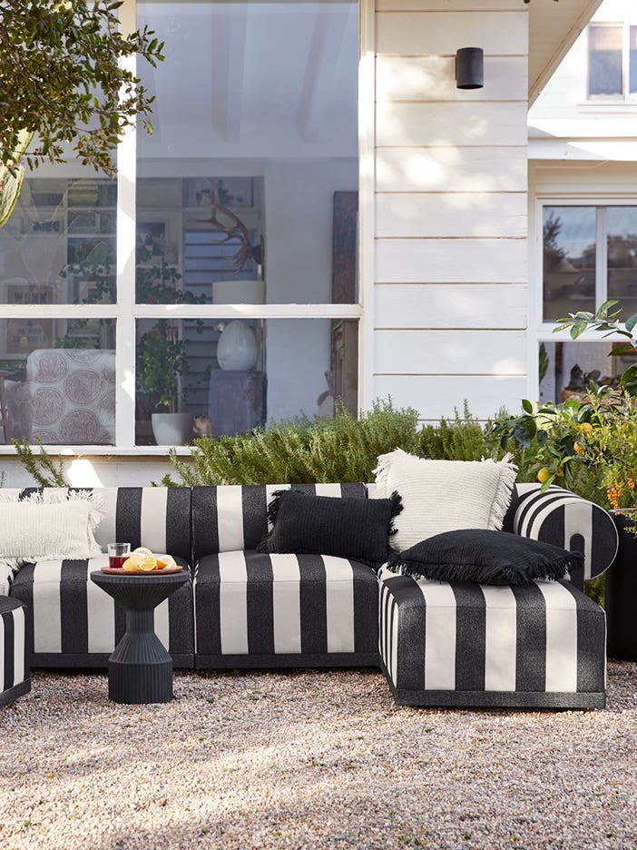 The Detail You’re Not Looking for in Your Outdoor Furniture but Should Be