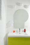 rounded shaped bathromo mirror