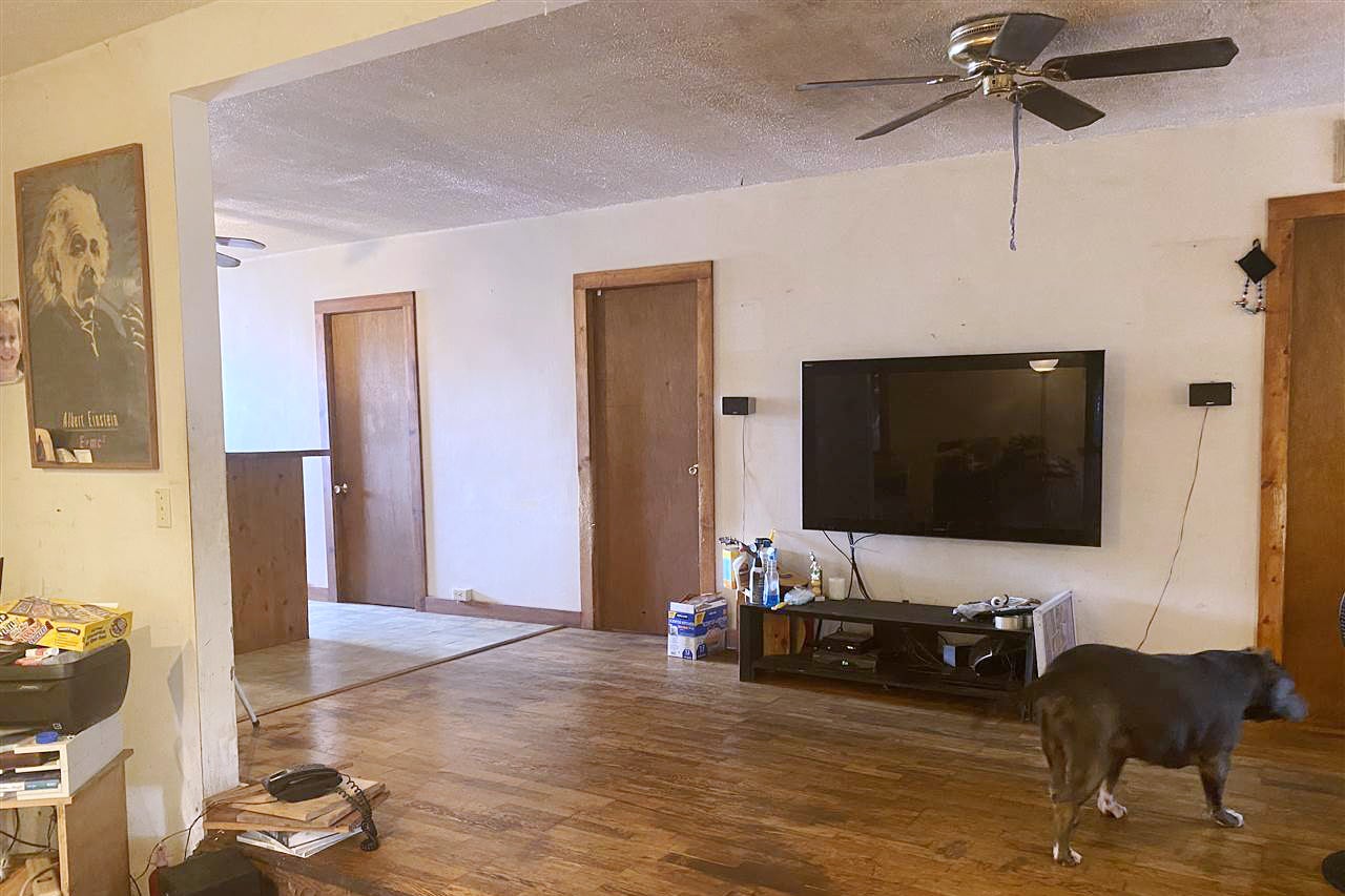 empty living room