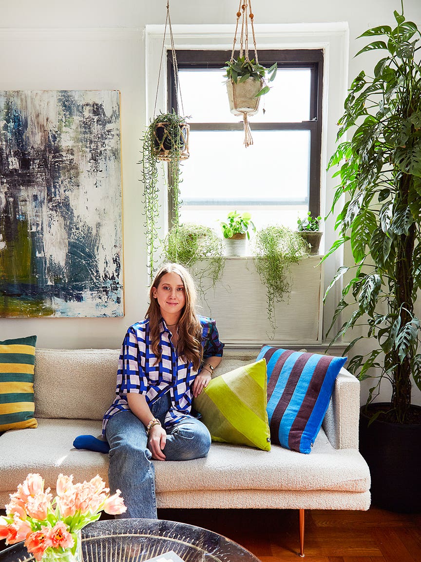 At the Popup Florist Founder’s NYC Apartment, Houseplants—Not Flowers—Are the Stars
