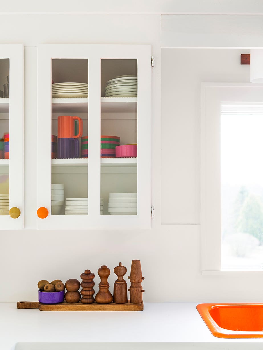 Some of Our Favorite Kitchen Cabinet Pulls Cost $7 or Less